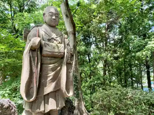 東圓寺の像