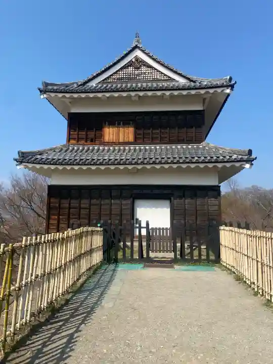 眞田神社の{uncategorized: "未分類", other: "その他", undefined: "問題あり", building: "その他建物", grave: "お墓", sacred_gate: "鳥居", guardian: "狛犬", statue: "像", buddha: "仏像", history: "歴史", nature: "自然", garden: "庭園", animal: "動物", pagoda: "塔", temizu: "手水舎", mountain_gate: "山門・神門", sanctuary: "本殿・本堂", subordinate: "末社・摂社", art: "芸術", scenery: "景色", jizo: "地蔵", ema: "絵馬", goshuin: "御朱印", omikuji: "おみくじ", items: "授与品その他", amulet: "お守り", goshuincho: "御朱印帳", eats: "食事", festival: "お祭り", votive_dance: "神楽", shichigosan: "七五三参", wedding: "結婚式", experience: "体験その他", initially: "初詣", around: "周辺", anti_infection: "感染症対策"}