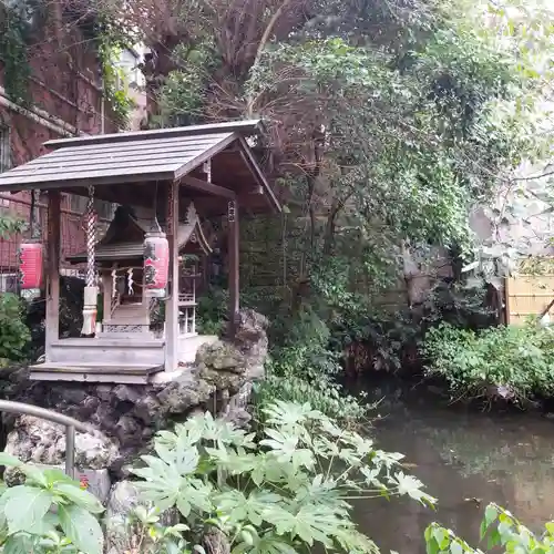 津の守弁財天の末社・摂社