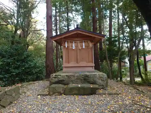 彌彦神社の末社