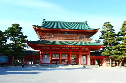 平安神宮の山門・神門