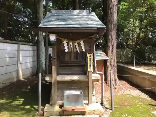 白山神社の末社