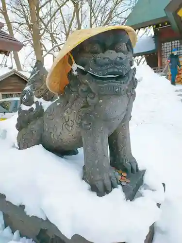 札幌諏訪神社の狛犬