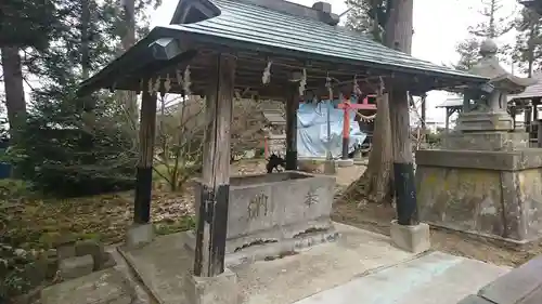 志波姫神社の手水舎