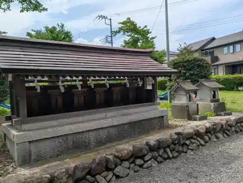 春日神社の{uncategorized: "未分類", other: "その他", undefined: "問題あり", building: "その他建物", grave: "お墓", sacred_gate: "鳥居", guardian: "狛犬", statue: "像", buddha: "仏像", history: "歴史", nature: "自然", garden: "庭園", animal: "動物", pagoda: "塔", temizu: "手水舎", mountain_gate: "山門・神門", sanctuary: "本殿・本堂", subordinate: "末社・摂社", art: "芸術", scenery: "景色", jizo: "地蔵", ema: "絵馬", goshuin: "御朱印", omikuji: "おみくじ", items: "授与品その他", amulet: "お守り", goshuincho: "御朱印帳", eats: "食事", festival: "お祭り", votive_dance: "神楽", shichigosan: "七五三参", wedding: "結婚式", experience: "体験その他", initially: "初詣", around: "周辺", anti_infection: "感染症対策"}