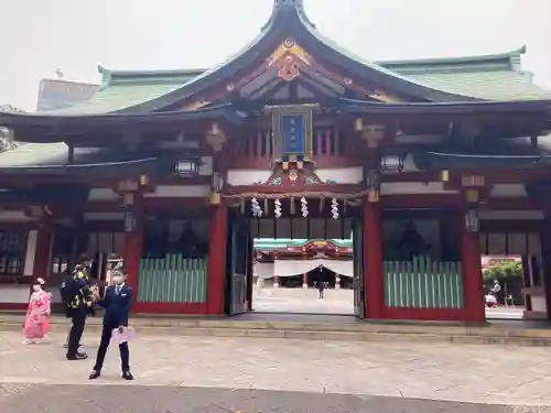 日枝神社の山門