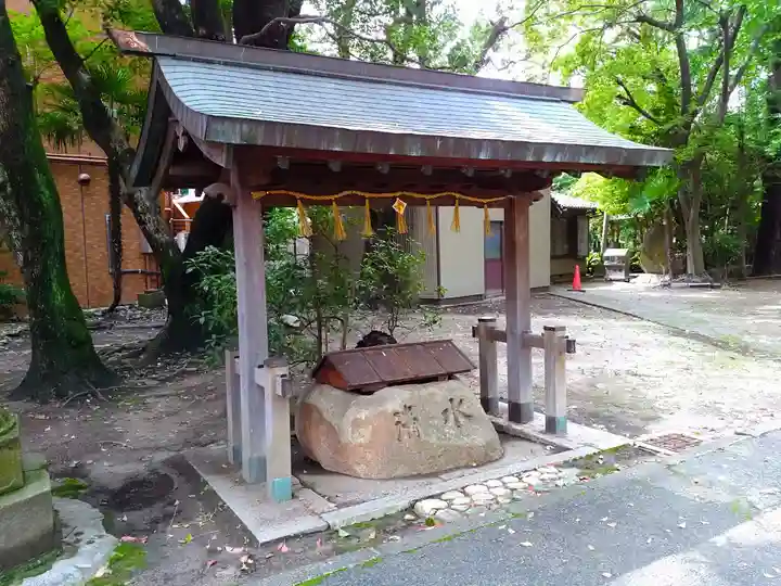 熱田社の手水舎