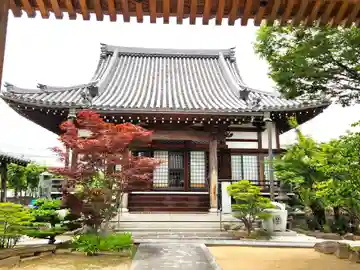 明覚寺の本殿・本堂