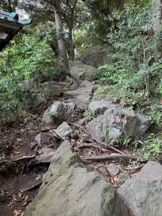 大甕神社の{uncategorized: "未分類", other: "その他", undefined: "問題あり", building: "その他建物", grave: "お墓", sacred_gate: "鳥居", guardian: "狛犬", statue: "像", buddha: "仏像", history: "歴史", nature: "自然", garden: "庭園", animal: "動物", pagoda: "塔", temizu: "手水舎", mountain_gate: "山門・神門", sanctuary: "本殿・本堂", subordinate: "末社・摂社", art: "芸術", scenery: "景色", jizo: "地蔵", ema: "絵馬", goshuin: "御朱印", omikuji: "おみくじ", items: "授与品その他", amulet: "お守り", goshuincho: "御朱印帳", eats: "食事", festival: "お祭り", votive_dance: "神楽", shichigosan: "七五三参", wedding: "結婚式", experience: "体験その他", initially: "初詣", around: "周辺", anti_infection: "感染症対策"}