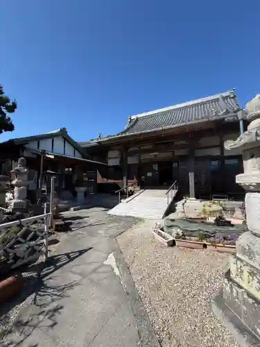 三光院跡の{uncategorized: "未分類", other: "その他", undefined: "問題あり", building: "その他建物", grave: "お墓", sacred_gate: "鳥居", guardian: "狛犬", statue: "像", buddha: "仏像", history: "歴史", nature: "自然", garden: "庭園", animal: "動物", pagoda: "塔", temizu: "手水舎", mountain_gate: "山門・神門", sanctuary: "本殿・本堂", subordinate: "末社・摂社", art: "芸術", scenery: "景色", jizo: "地蔵", ema: "絵馬", goshuin: "御朱印", omikuji: "おみくじ", items: "授与品その他", amulet: "お守り", goshuincho: "御朱印帳", eats: "食事", festival: "お祭り", votive_dance: "神楽", shichigosan: "七五三参", wedding: "結婚式", experience: "体験その他", initially: "初詣", around: "周辺", anti_infection: "感染症対策"}