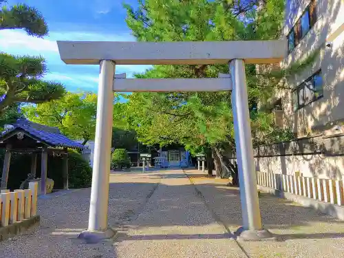 雨宮社の鳥居