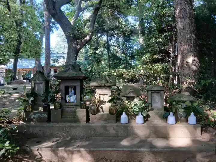 八王子神社の{uncategorized: "未分類", other: "その他", undefined: "問題あり", building: "その他建物", grave: "お墓", sacred_gate: "鳥居", guardian: "狛犬", statue: "像", buddha: "仏像", history: "歴史", nature: "自然", garden: "庭園", animal: "動物", pagoda: "塔", temizu: "手水舎", mountain_gate: "山門・神門", sanctuary: "本殿・本堂", subordinate: "末社・摂社", art: "芸術", scenery: "景色", jizo: "地蔵", ema: "絵馬", goshuin: "御朱印", omikuji: "おみくじ", items: "授与品その他", amulet: "お守り", goshuincho: "御朱印帳", eats: "食事", festival: "お祭り", votive_dance: "神楽", shichigosan: "七五三参", wedding: "結婚式", experience: "体験その他", initially: "初詣", around: "周辺", anti_infection: "感染症対策"}