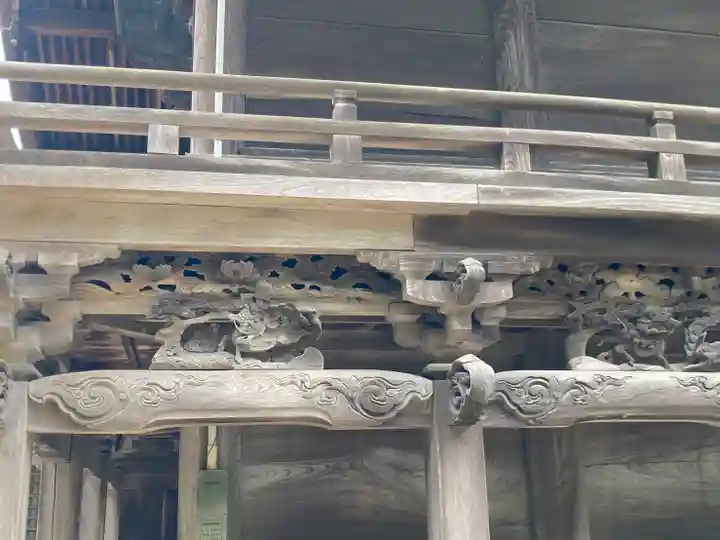 甲八幡神社の芸術