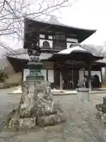 成身院 百体観音堂(さざえ堂)(埼玉県)