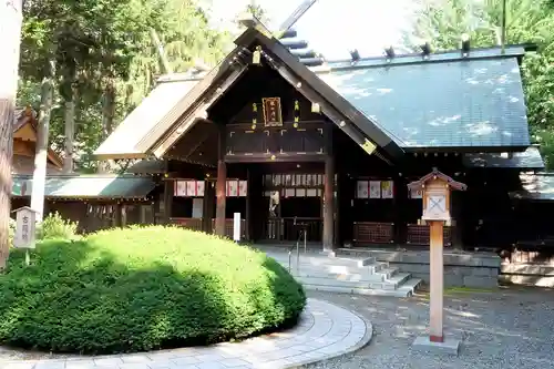 琴似神社の本殿