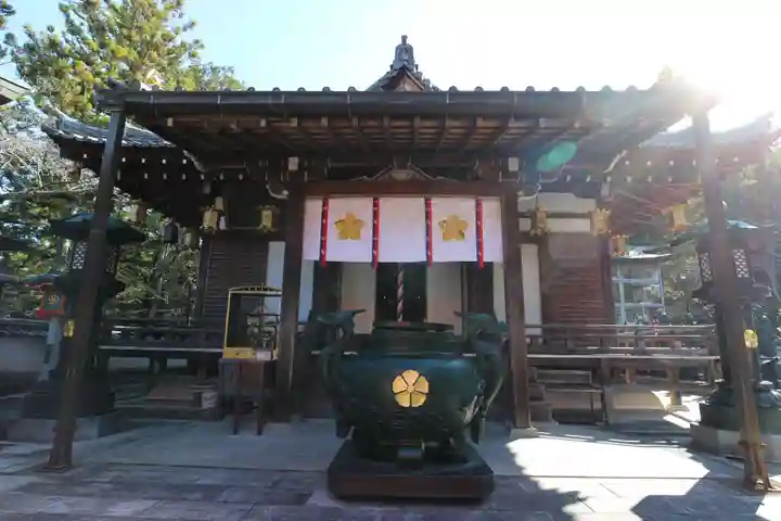 霊山寺の本殿・本堂
