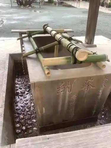 豊川閣　妙厳寺の手水舎