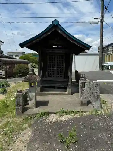 諏訪神社の末社・摂社