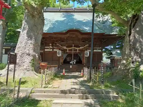 湯福神社の本殿