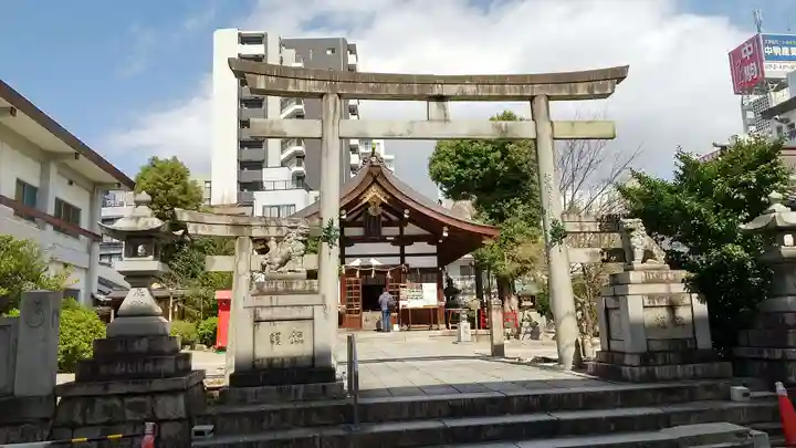 三輪神社の鳥居