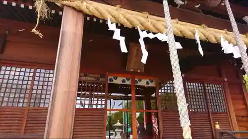 朝日氷川神社の本殿