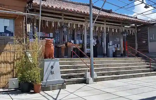 沖宮の本殿・本堂