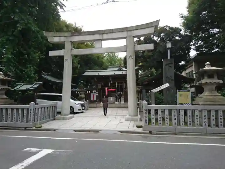 下谷神社の鳥居