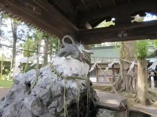 小室浅間神社の手水舎