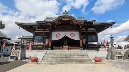 下野大師華蔵寺の{uncategorized: "未分類", other: "その他", undefined: "問題あり", building: "その他建物", grave: "お墓", sacred_gate: "鳥居", guardian: "狛犬", statue: "像", buddha: "仏像", history: "歴史", nature: "自然", garden: "庭園", animal: "動物", pagoda: "塔", temizu: "手水舎", mountain_gate: "山門・神門", sanctuary: "本殿・本堂", subordinate: "末社・摂社", art: "芸術", scenery: "景色", jizo: "地蔵", ema: "絵馬", goshuin: "御朱印", omikuji: "おみくじ", items: "授与品その他", amulet: "お守り", goshuincho: "御朱印帳", eats: "食事", festival: "お祭り", votive_dance: "神楽", shichigosan: "七五三参", wedding: "結婚式", experience: "体験その他", initially: "初詣", around: "周辺", anti_infection: "感染症対策"}