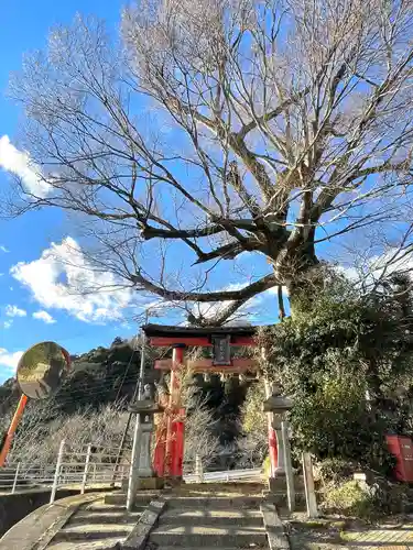 高倉神社の建物その他