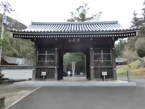 切幡寺の山門