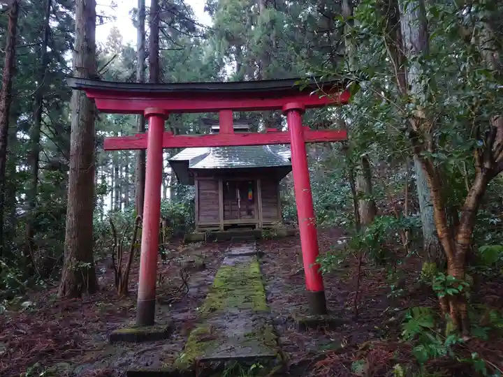 青海神社(新潟県)