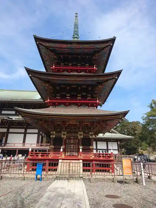成田山新勝寺の塔
