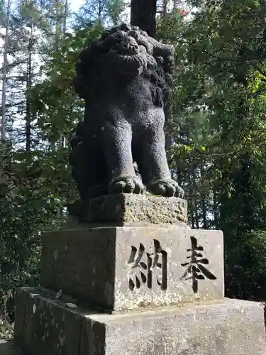 京極八幡神社の狛犬