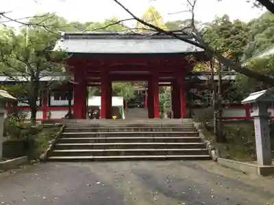 近江神宮の山門・神門