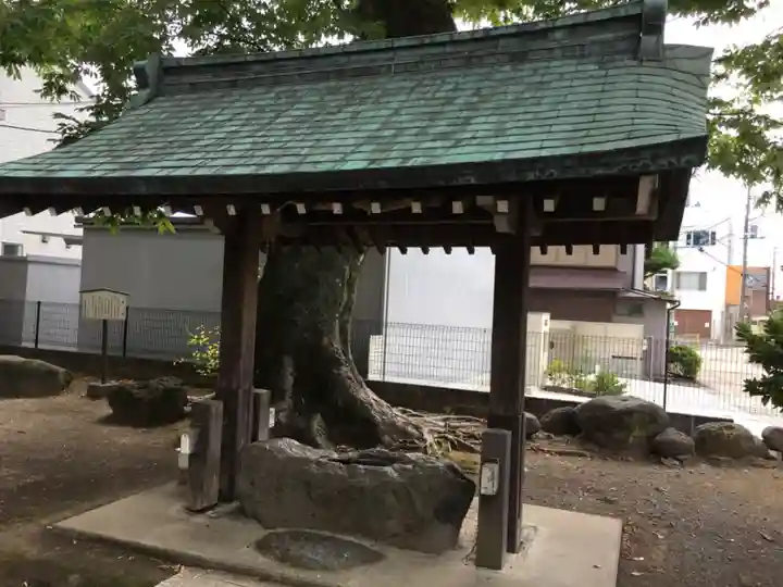 楊原神社の手水舎