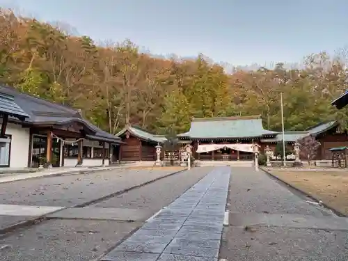 山梨縣護國神社の本殿