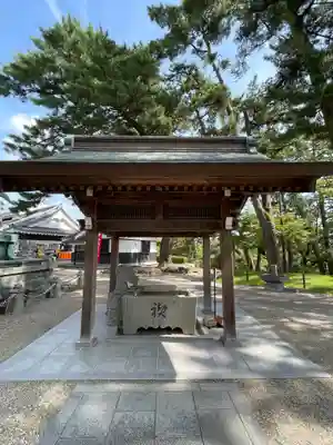 龍城神社の手水舎
