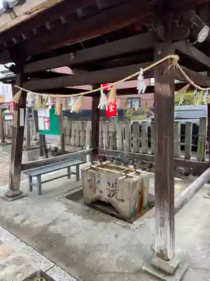 星神社の手水舎