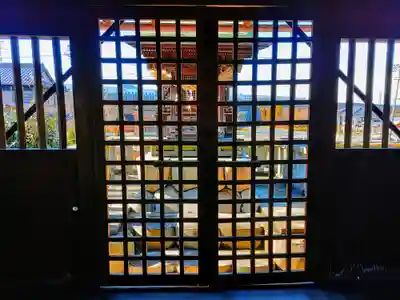 白山社(萩原町高松)の本殿・本堂