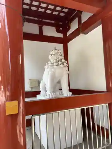 瀧泉寺（目黒不動尊）の狛犬