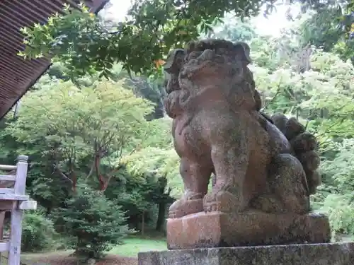 城上神社の狛犬