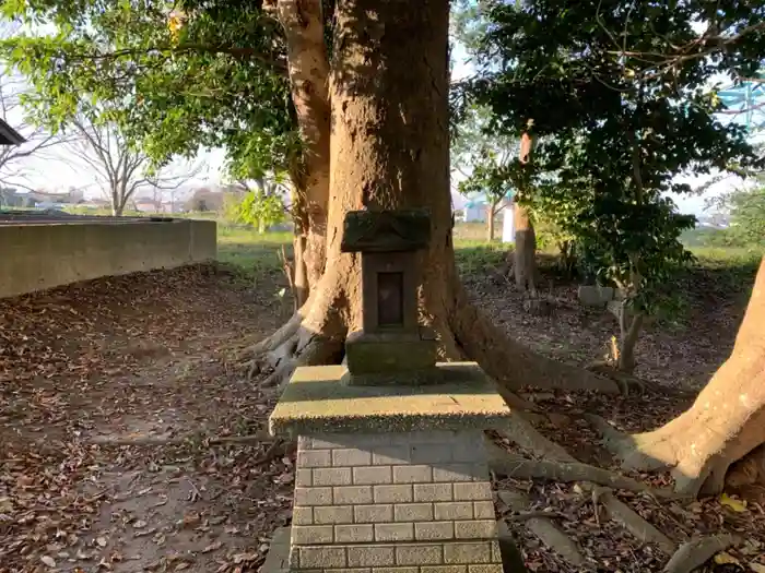 山神社の建物その他