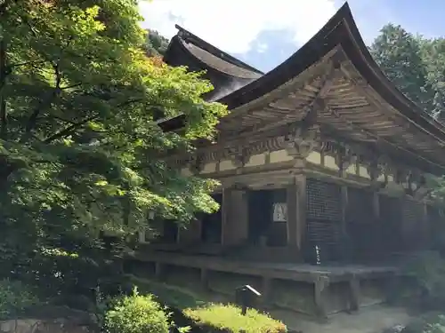 金剛輪寺の本殿