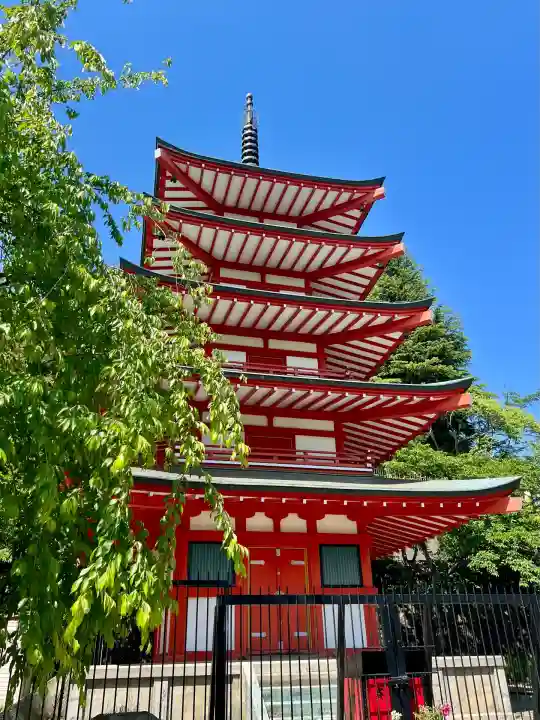 新倉富士浅間神社(山梨県)