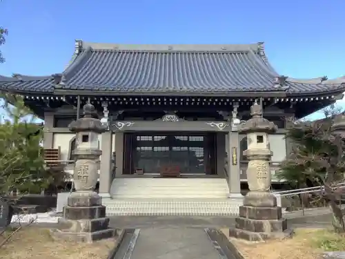 観音寺の本殿・本堂
