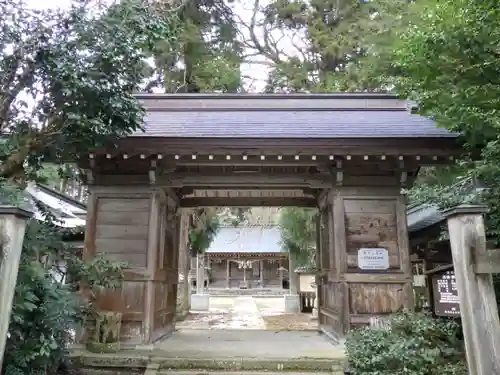 倭文神社の山門・神門