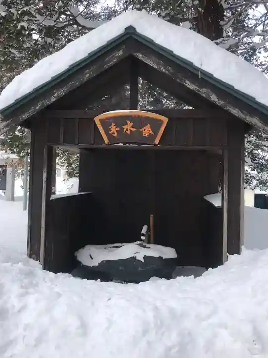 由仁神社(北海道)