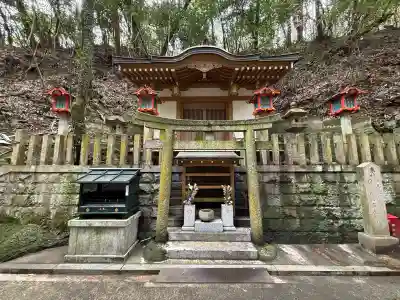 霊山寺の{uncategorized: "未分類", other: "その他", undefined: "問題あり", building: "その他建物", grave: "お墓", sacred_gate: "鳥居", guardian: "狛犬", statue: "像", buddha: "仏像", history: "歴史", nature: "自然", garden: "庭園", animal: "動物", pagoda: "塔", temizu: "手水舎", mountain_gate: "山門・神門", sanctuary: "本殿・本堂", subordinate: "末社・摂社", art: "芸術", scenery: "景色", jizo: "地蔵", ema: "絵馬", goshuin: "御朱印", omikuji: "おみくじ", items: "授与品その他", amulet: "お守り", goshuincho: "御朱印帳", eats: "食事", festival: "お祭り", votive_dance: "神楽", shichigosan: "七五三参", wedding: "結婚式", experience: "体験その他", initially: "初詣", around: "周辺", anti_infection: "感染症対策"}
