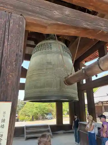東大寺鐘楼の{uncategorized: "未分類", other: "その他", undefined: "問題あり", building: "その他建物", grave: "お墓", sacred_gate: "鳥居", guardian: "狛犬", statue: "像", buddha: "仏像", history: "歴史", nature: "自然", garden: "庭園", animal: "動物", pagoda: "塔", temizu: "手水舎", mountain_gate: "山門・神門", sanctuary: "本殿・本堂", subordinate: "末社・摂社", art: "芸術", scenery: "景色", jizo: "地蔵", ema: "絵馬", goshuin: "御朱印", omikuji: "おみくじ", items: "授与品その他", amulet: "お守り", goshuincho: "御朱印帳", eats: "食事", festival: "お祭り", votive_dance: "神楽", shichigosan: "七五三参", wedding: "結婚式", experience: "体験その他", initially: "初詣", around: "周辺", anti_infection: "感染症対策"}